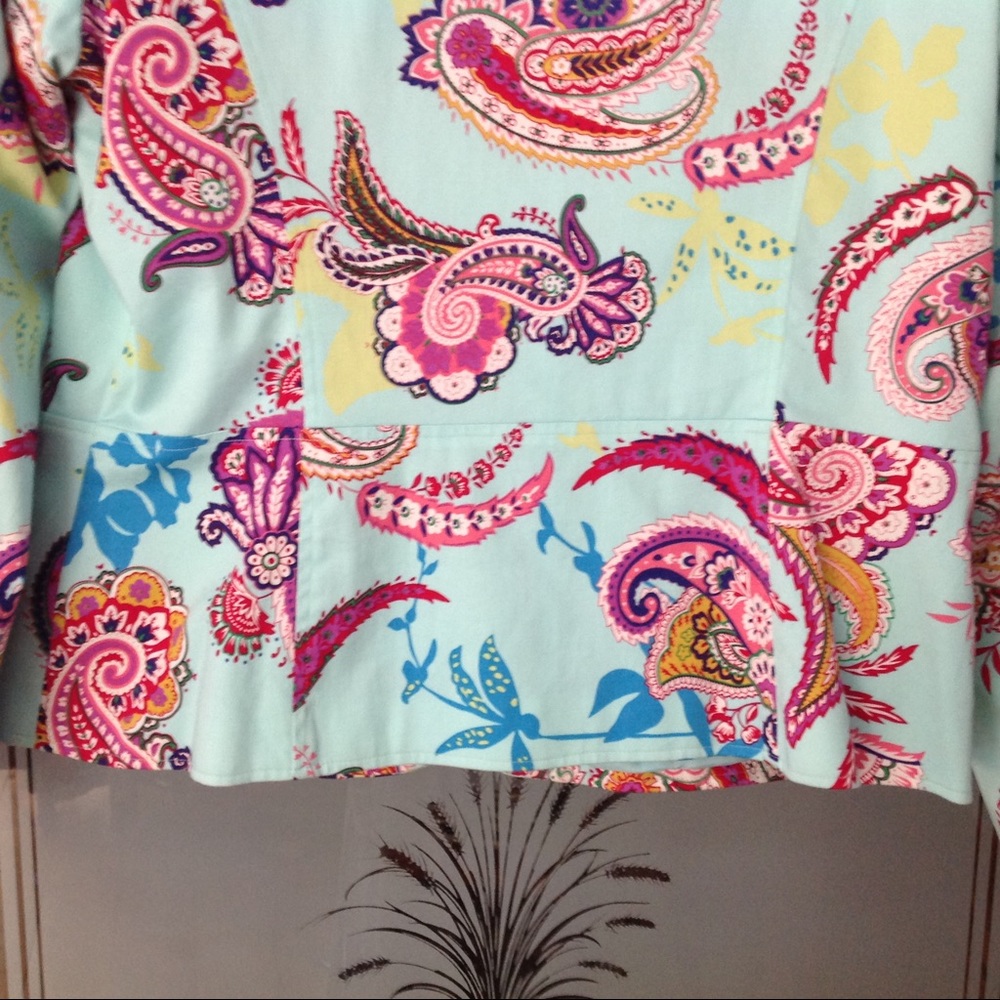 Jacket - Picture 3 of 5